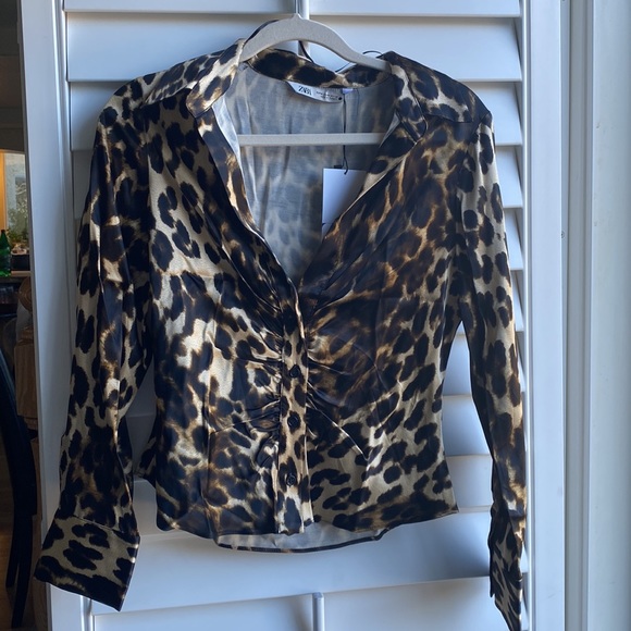 ZARA Pleated Print Blouse, Leopard Print, Size M - Picture 6 of 9